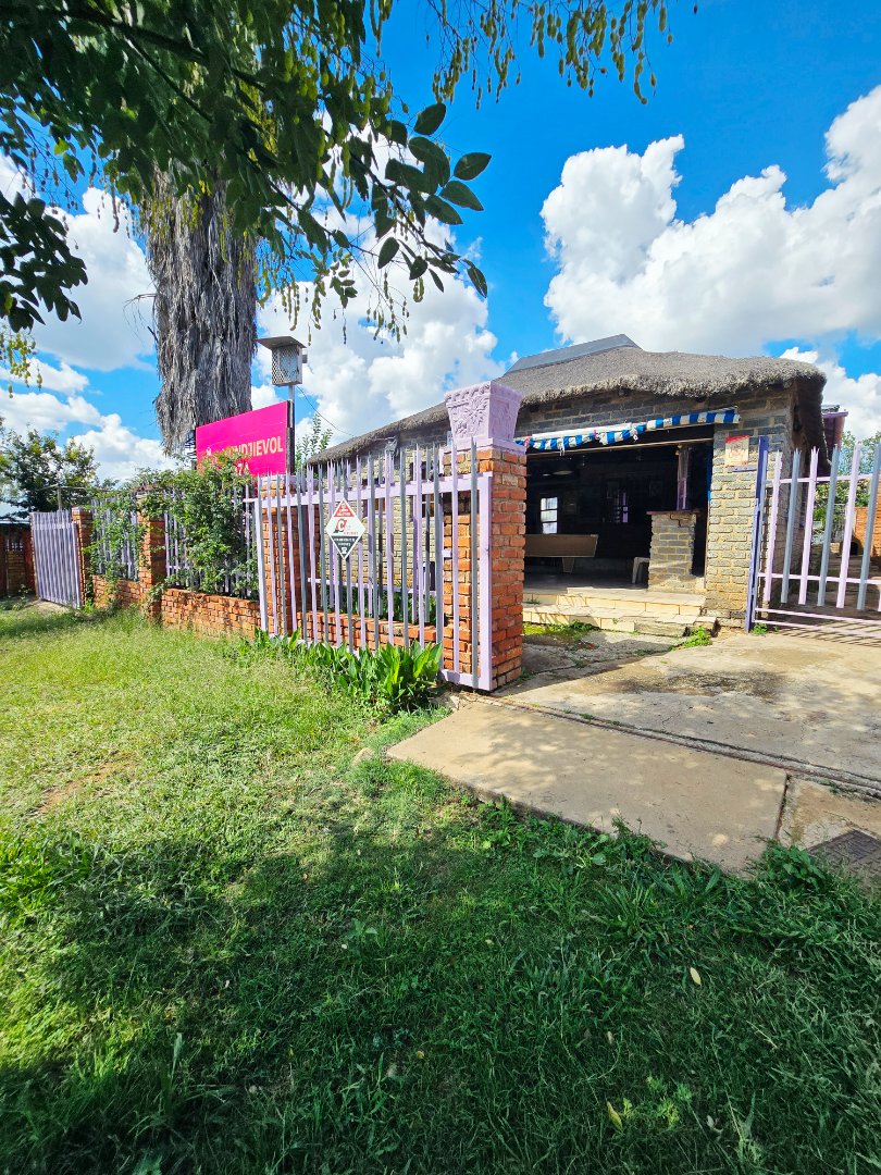 3 Bedroom Property for Sale in Pienaarsdorp North West